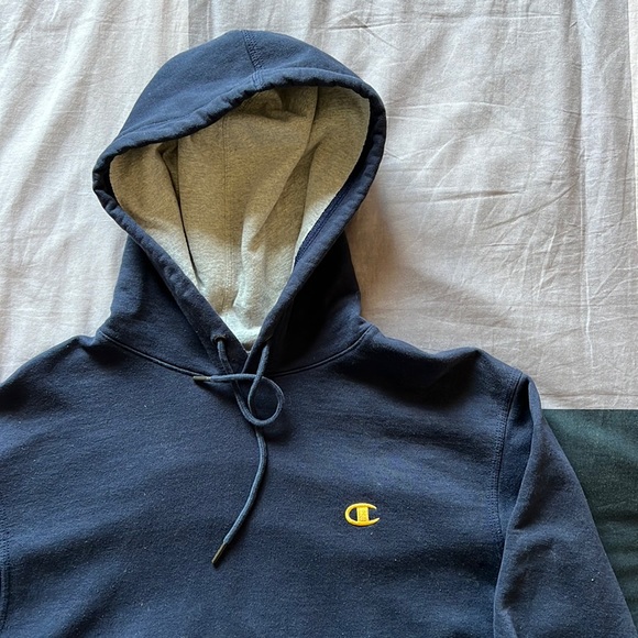 Champion Sweatshirt/Hoodie (Blue) - Men’s M - Picture 2 of 7